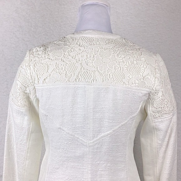 CAbi Lace and Crocheted 2 Piece Set Blazer, Women’s Size Sm. - Picture 8 of 16